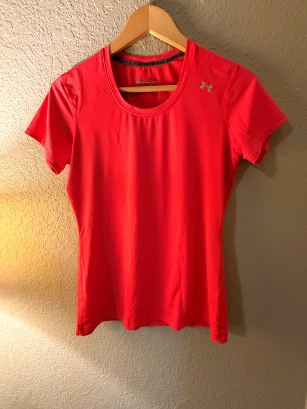 Under Armour Women’s Coral-Red Short Sleeve Performance Tee